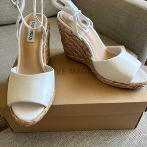 Steve Madden Cream and Tan Wedge Sandals